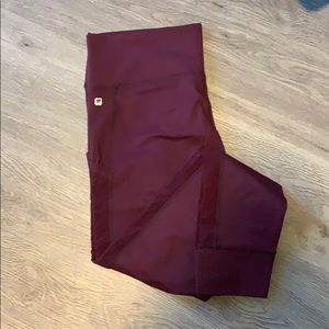 BRAND NEW Fabletics Workout Leggings WITH POCKETS